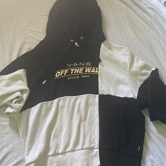VANS Sweatshirt Womens Small Worn Once HAS STAIN (Shown in photos) - Picture 1 of 4